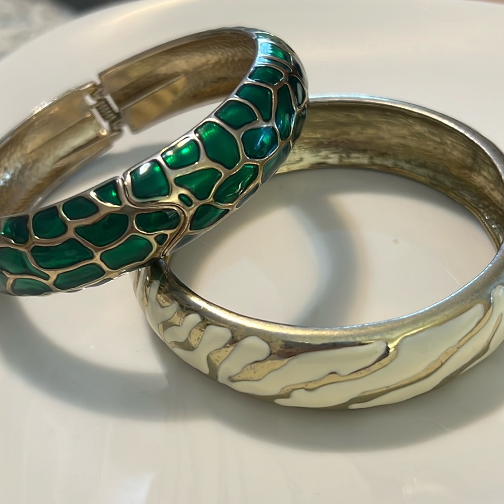Vintage Cream Tiger Stripe & Green Hinged Giraffe Patterned Bracelets.
